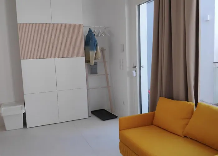 Beautiful New In Donaustadt Апартаменти *